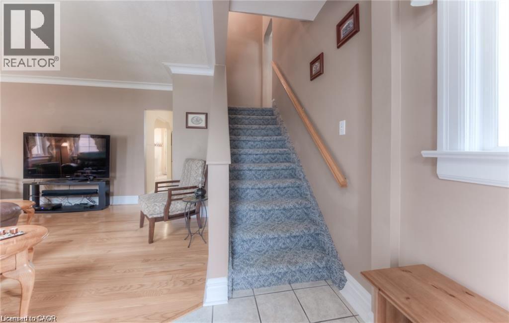 465 Nyberg Street, Kitchener, ON - Indoor