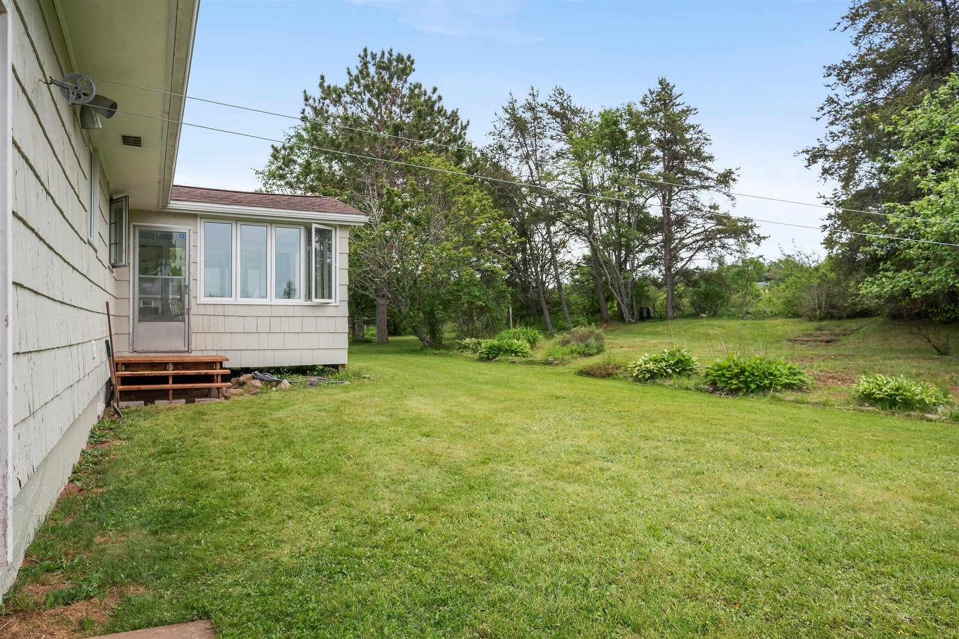 44 Meadow Park Drive, East Amherst, NS