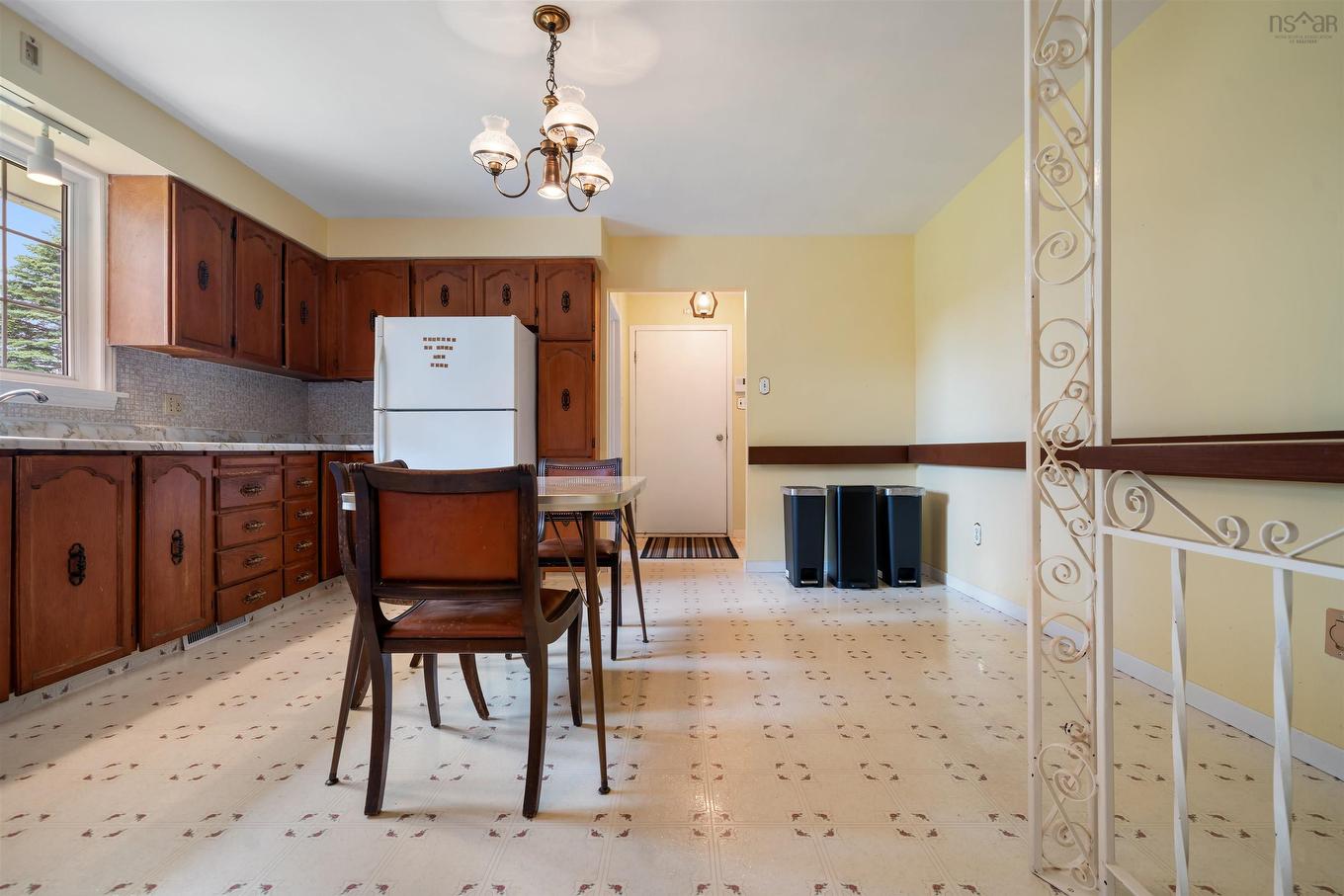 44 Meadow Park Drive, East Amherst, NS