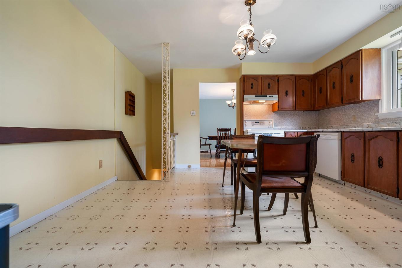 44 Meadow Park Drive, East Amherst, NS