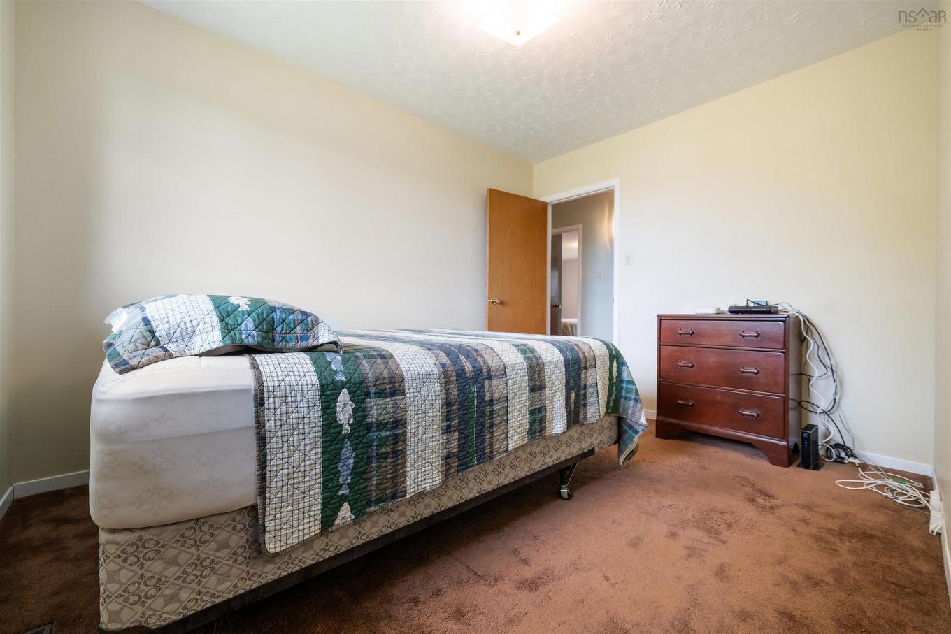 44 Meadow Park Drive, East Amherst, NS