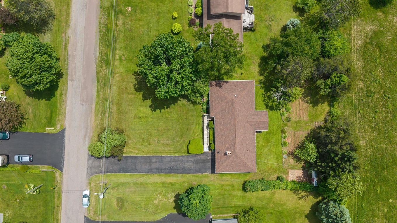 44 Meadow Park Drive, East Amherst, NS