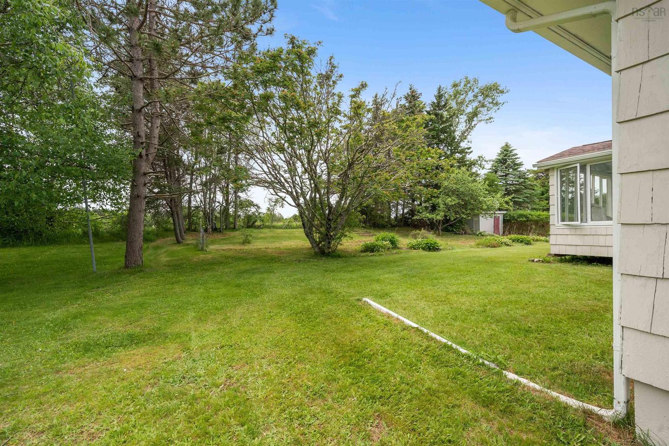 44 Meadow Park Drive, East Amherst, NS