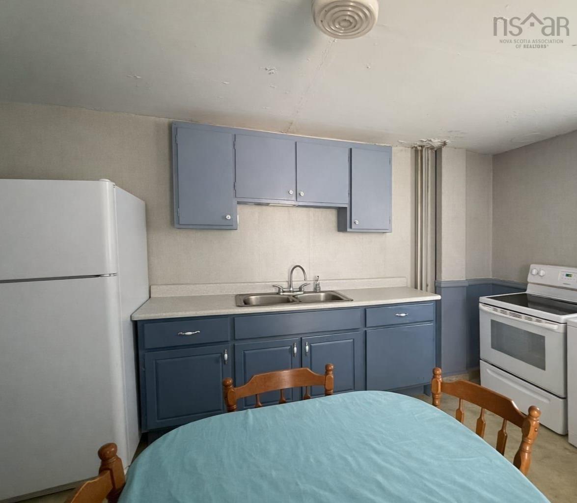 61-63 Albion Street, Amherst, NS