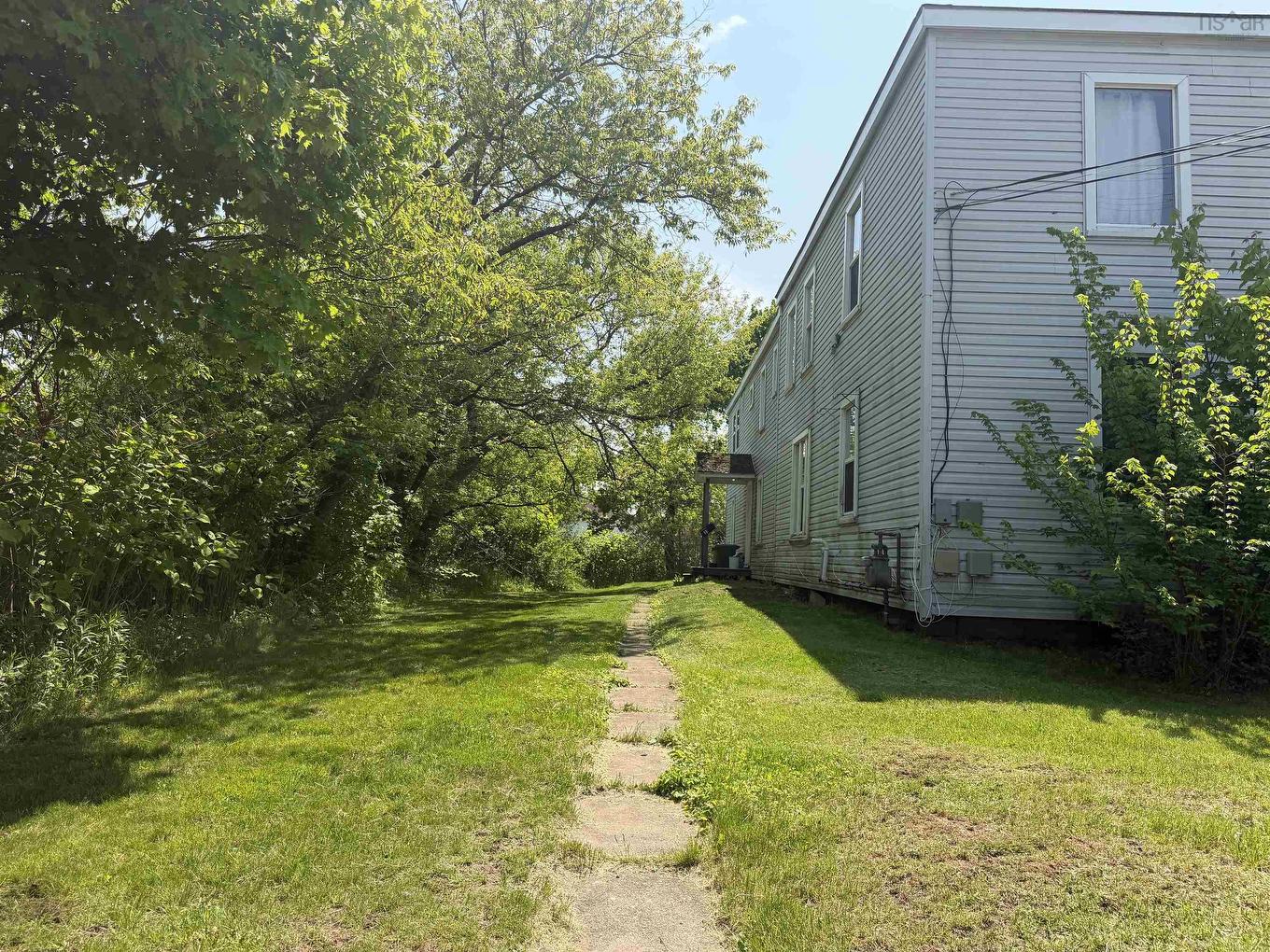 29 Spring Street, Amherst, NS