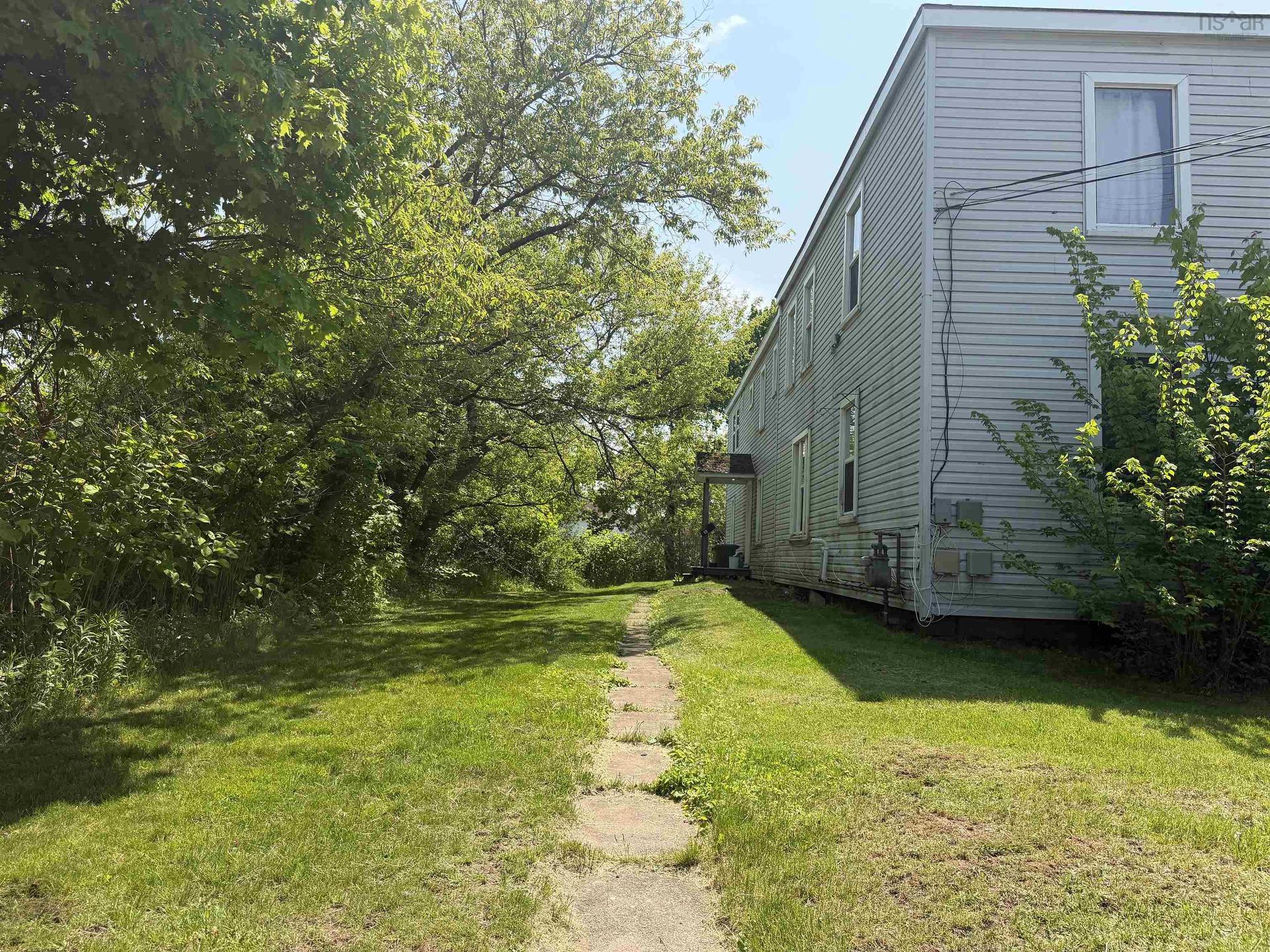 29 Spring Street, Amherst, NS