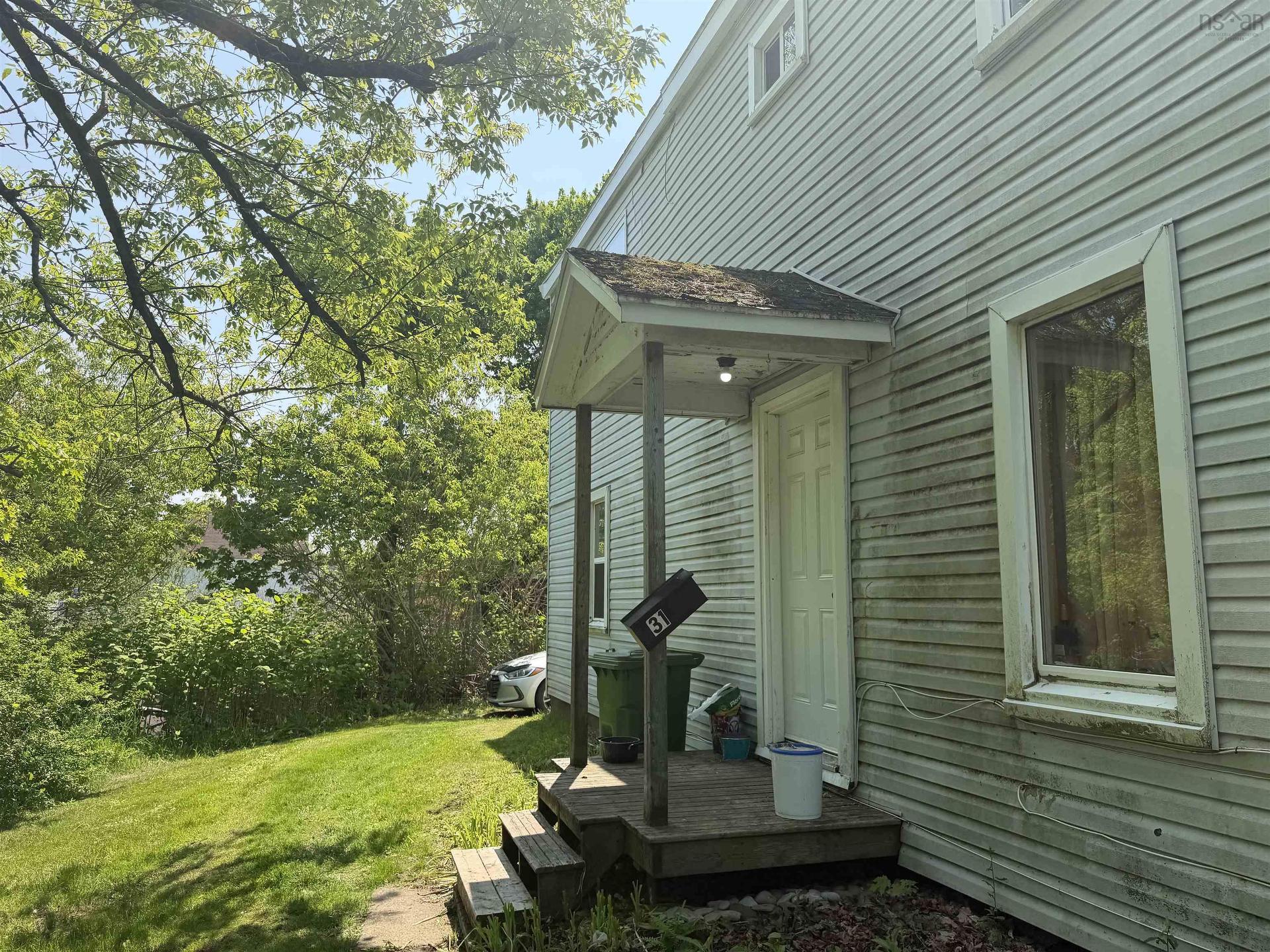 29 Spring Street, Amherst, NS