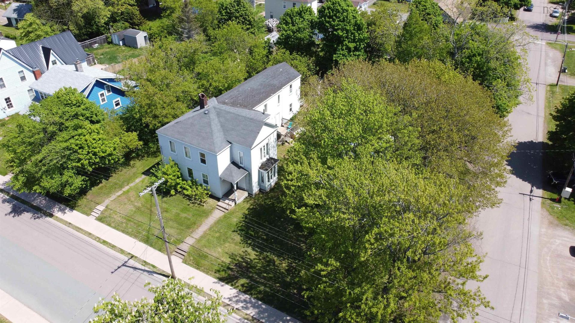 29 Spring Street, Amherst, NS
