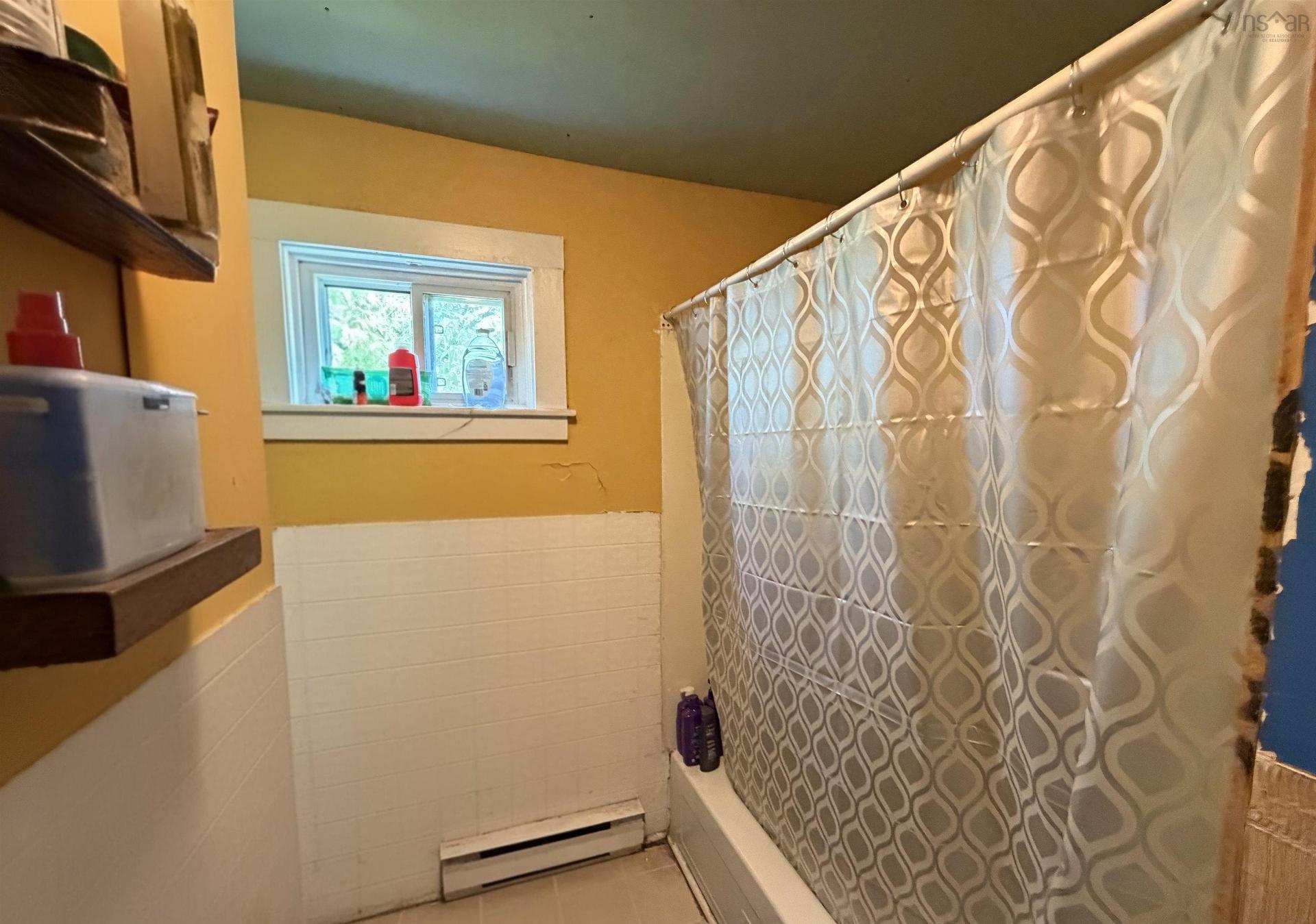 29 Spring Street, Amherst, NS