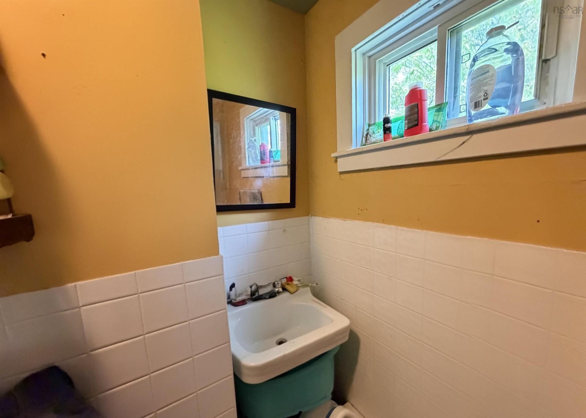 29 Spring Street, Amherst, NS