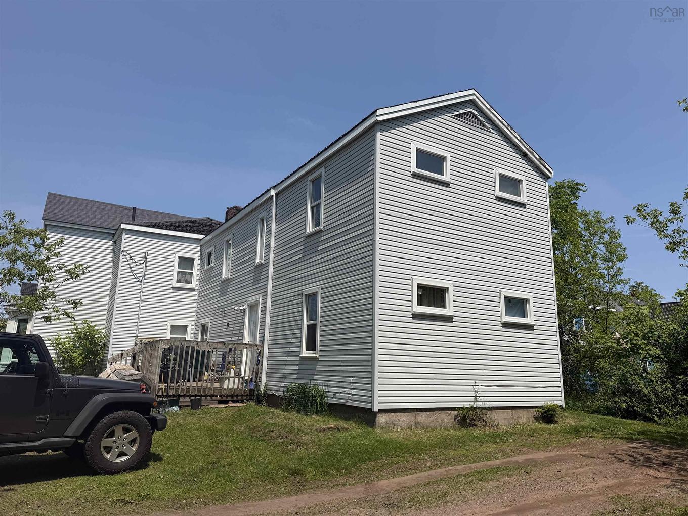 29 Spring Street, Amherst, NS