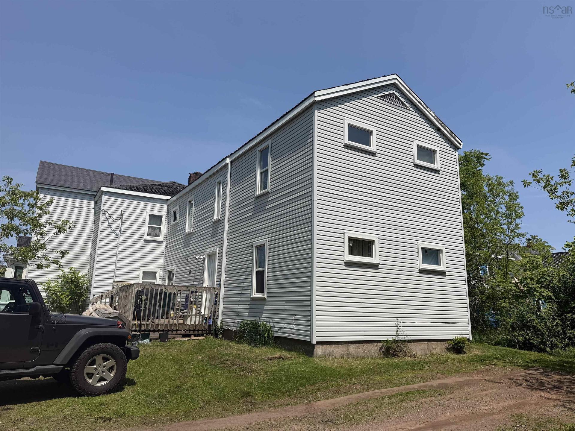 29 Spring Street, Amherst, NS