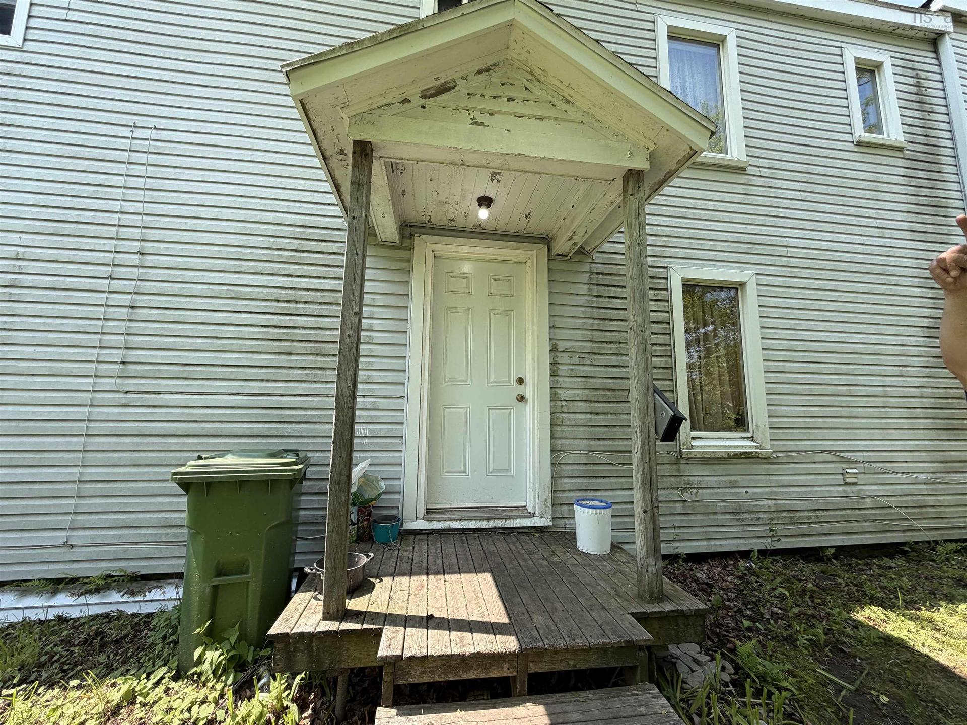 29 Spring Street, Amherst, NS