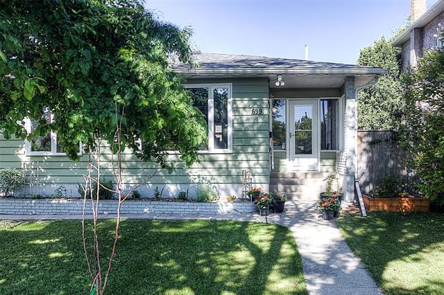 699 Elm St, Winnipeg, MB