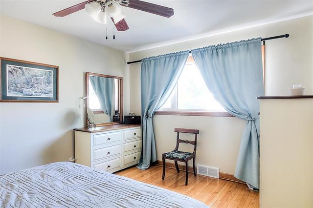 699 Elm St, Winnipeg, MB