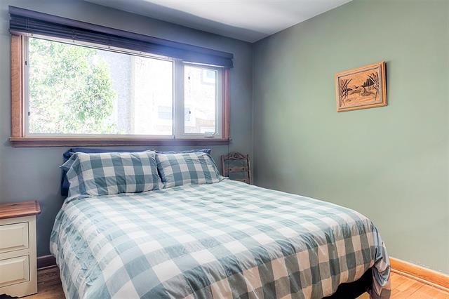 699 Elm St, Winnipeg, MB