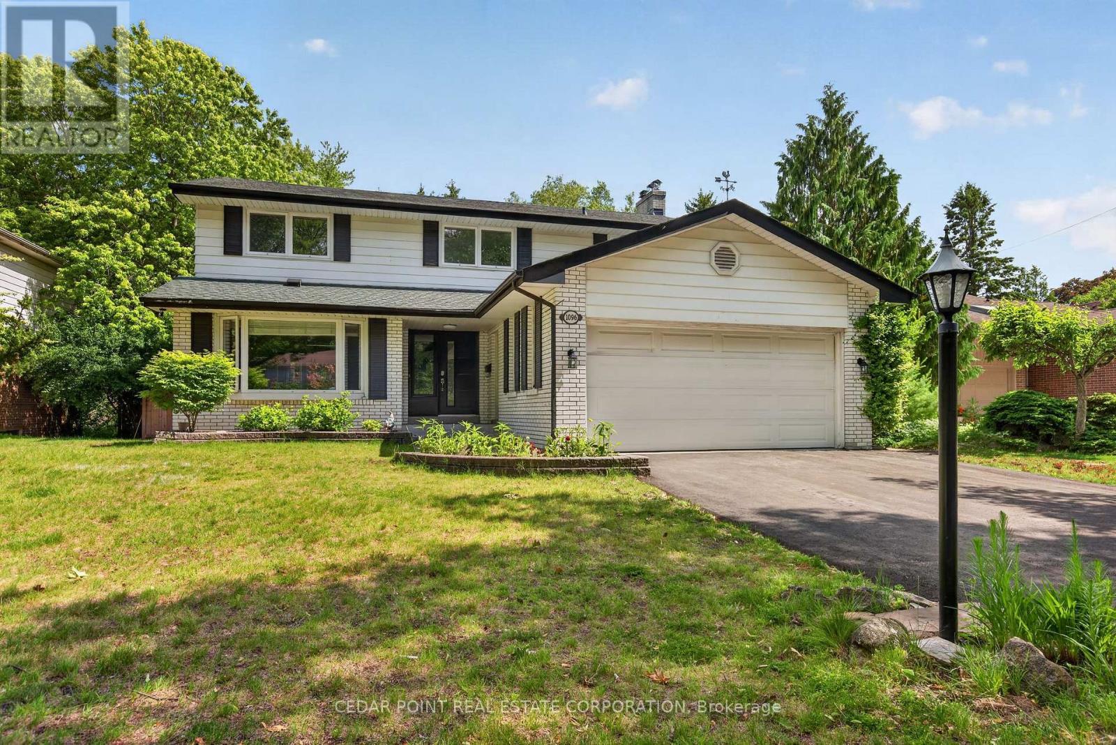 1096 Fair Birch Drive, Mississauga, ON