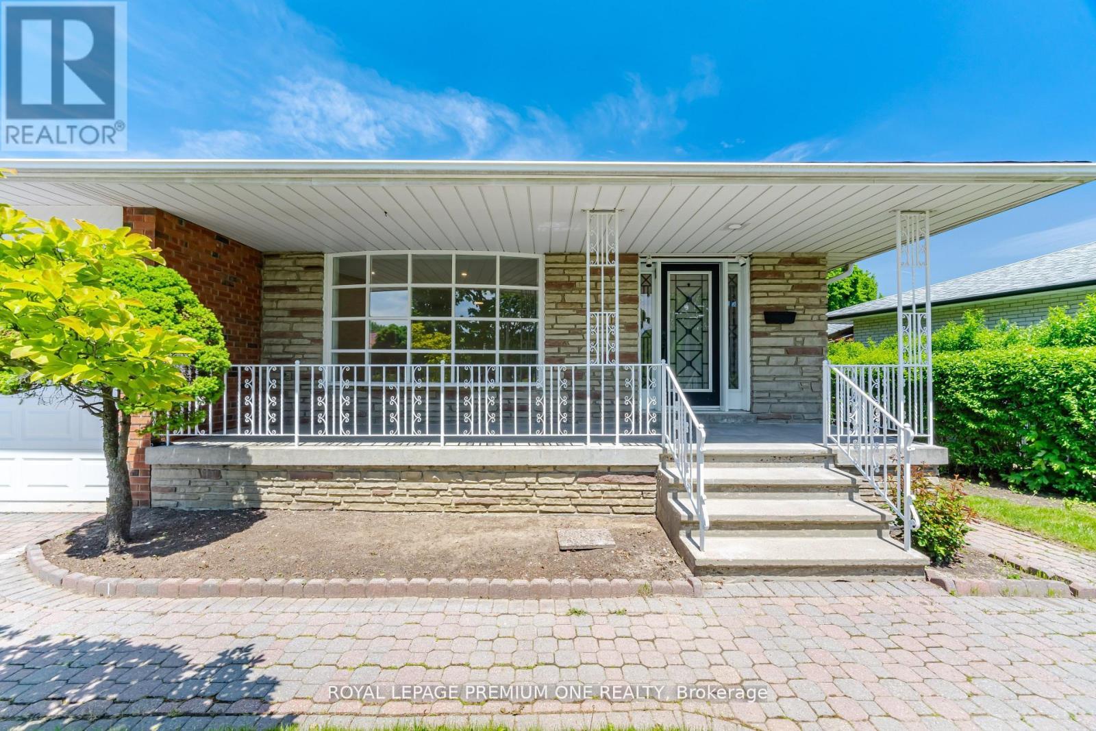 3195 Golden Orchard Drive, Mississauga, ON