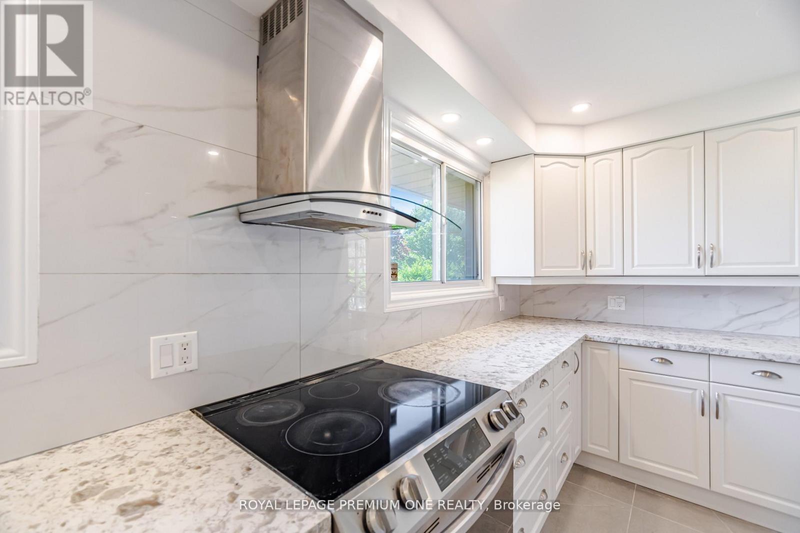 3195 Golden Orchard Drive, Mississauga, ON