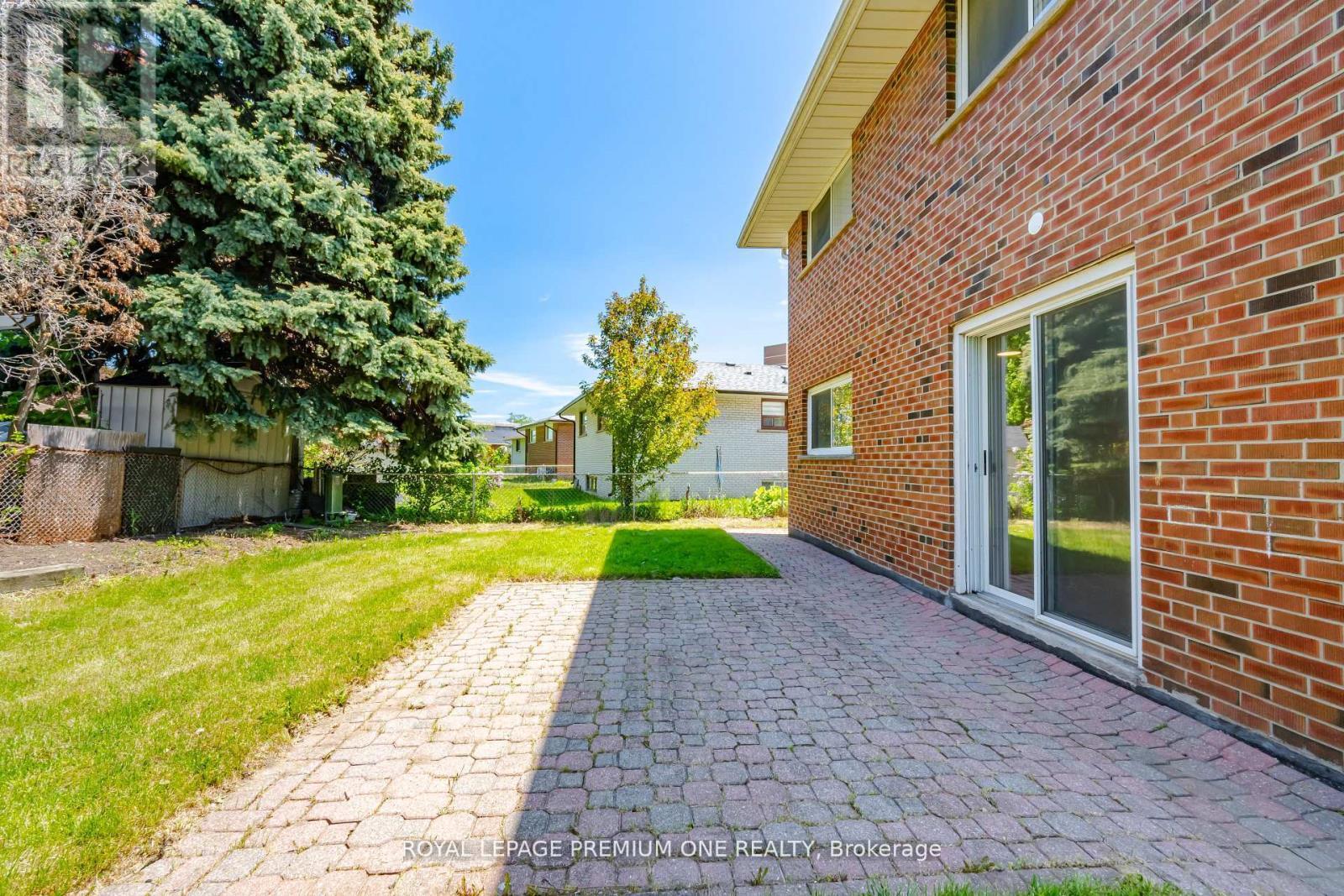 3195 Golden Orchard Drive, Mississauga, ON