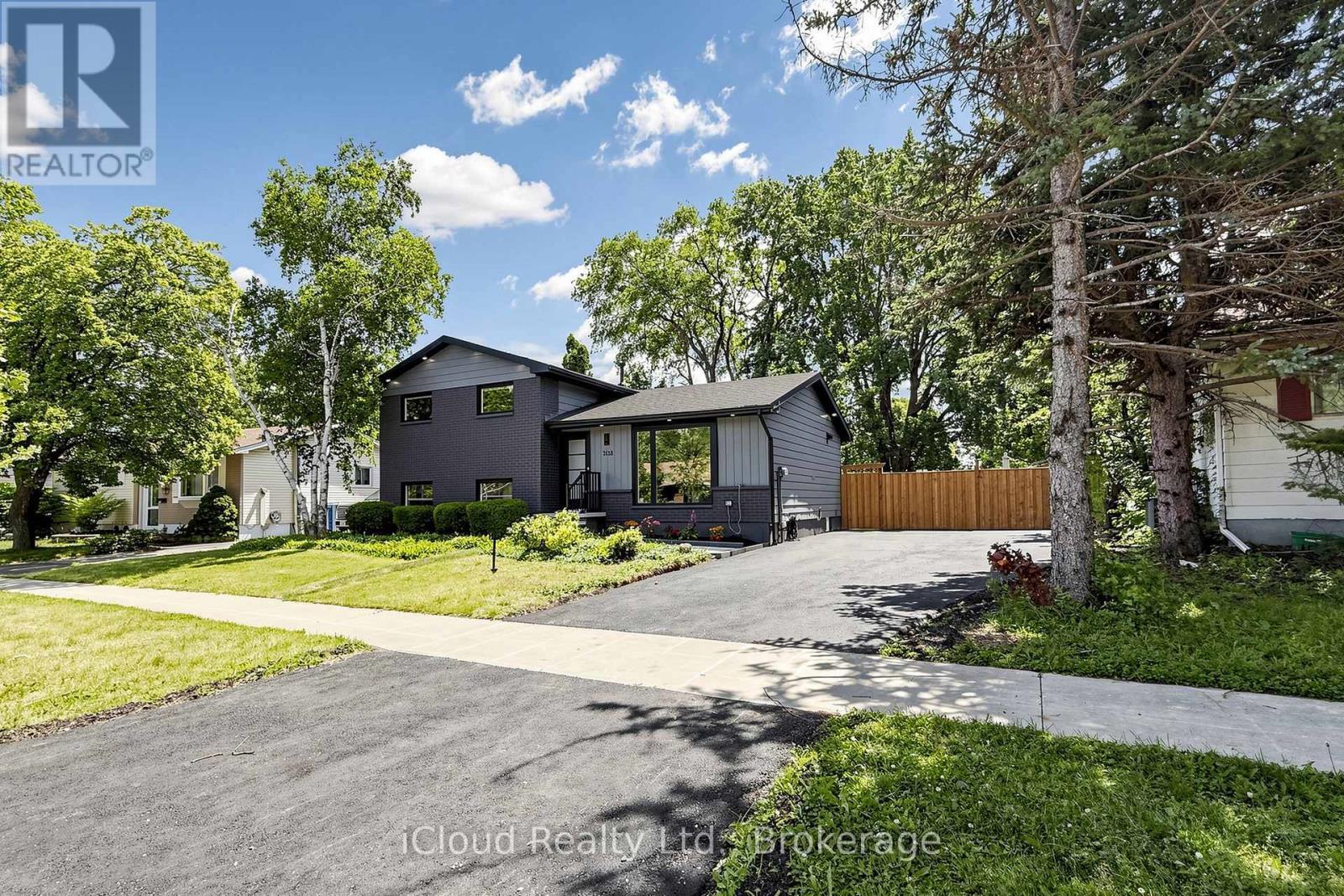 2151 Falmouth Terrace, Burlington, ON
