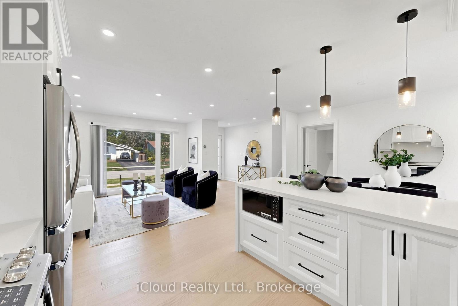 2151 Falmouth Terrace, Burlington, ON