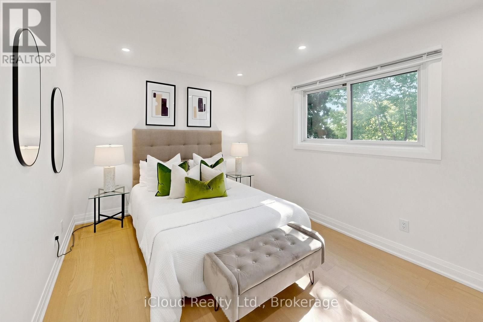 2151 Falmouth Terrace, Burlington, ON