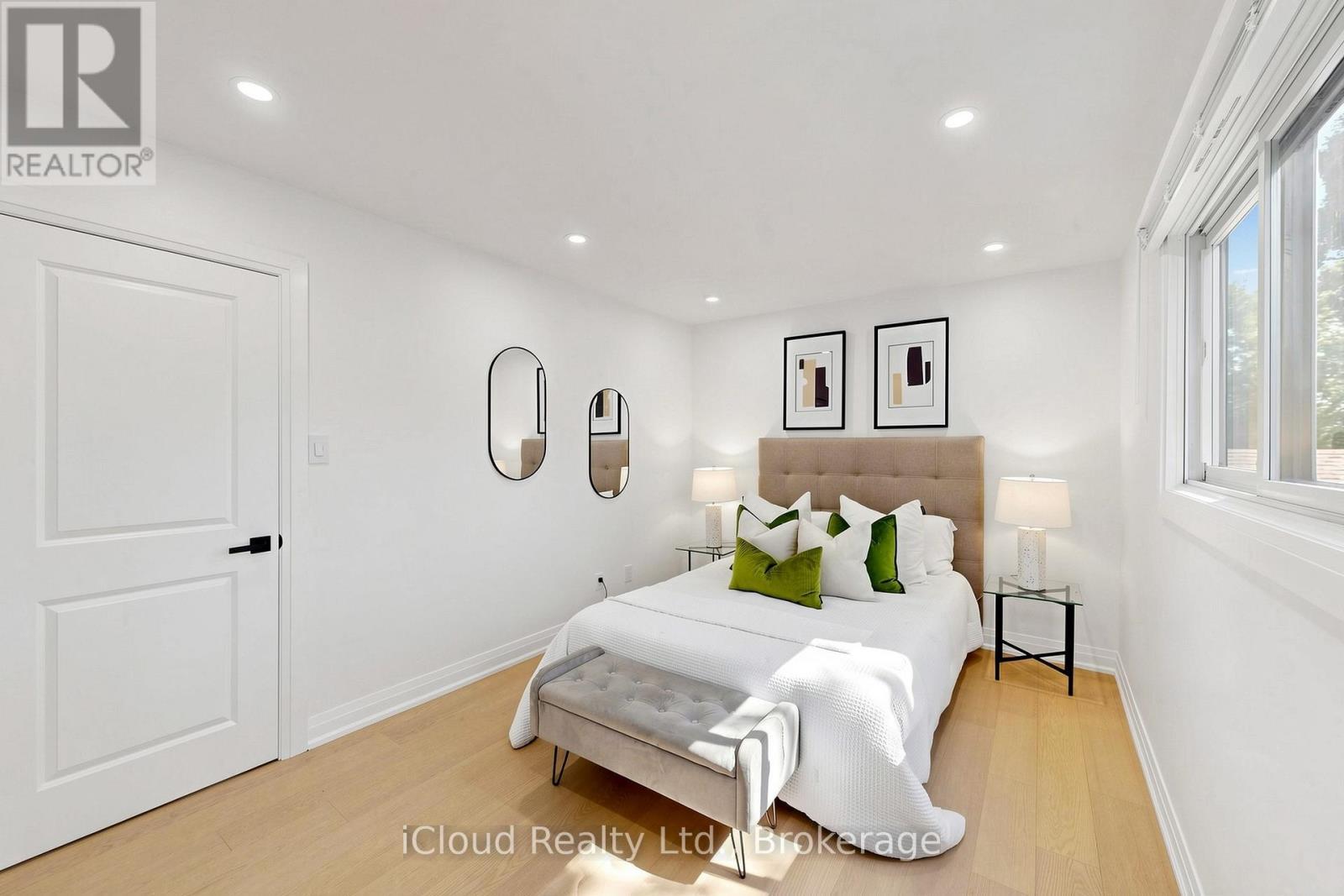 2151 Falmouth Terrace, Burlington, ON