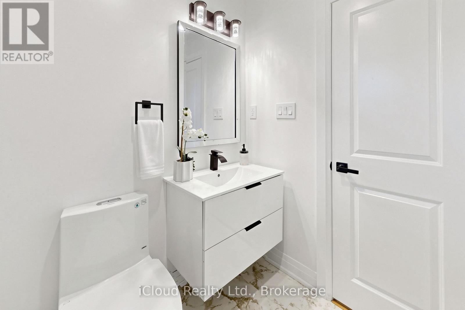 2151 Falmouth Terrace, Burlington, ON