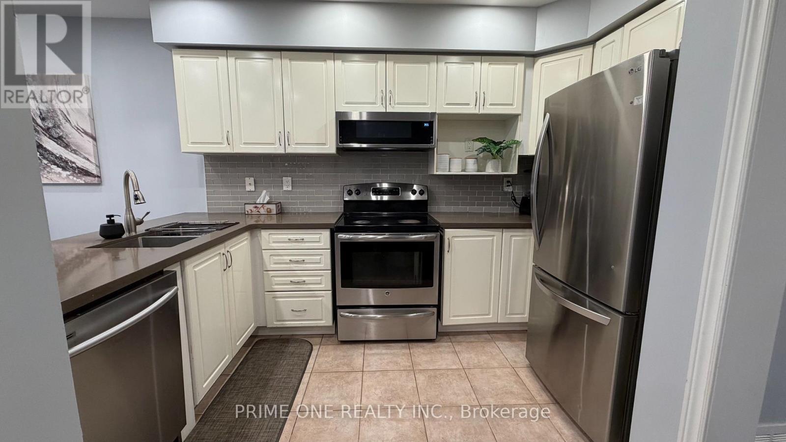 7124 Village Walk, Mississauga, ON