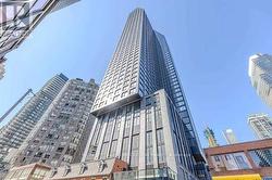 3510 - 8 WELLESELEY STREET W Toronto, ON M4Y 0J5