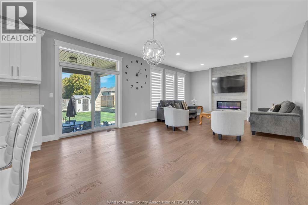 778 Alpenrose, Windsor, ON