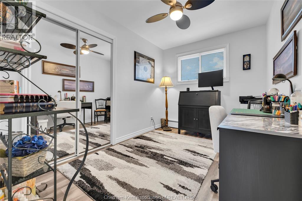 5 Phyllis Avenue, Chatham, ON