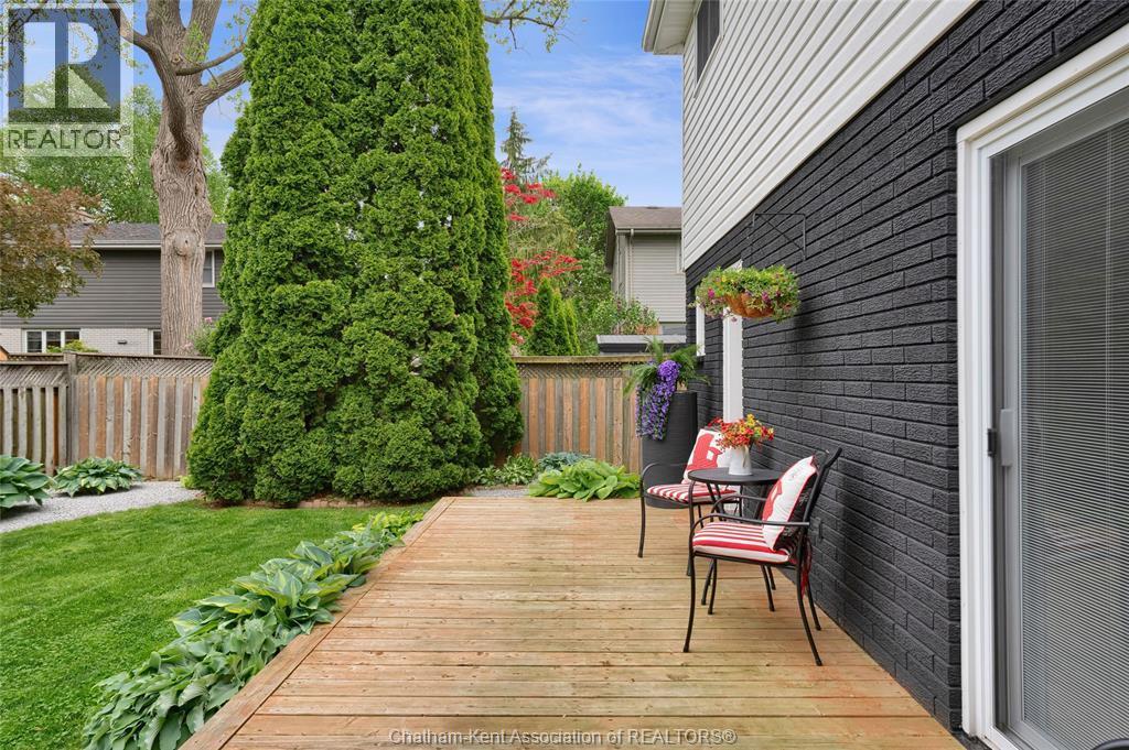 5 Phyllis Avenue, Chatham, ON
