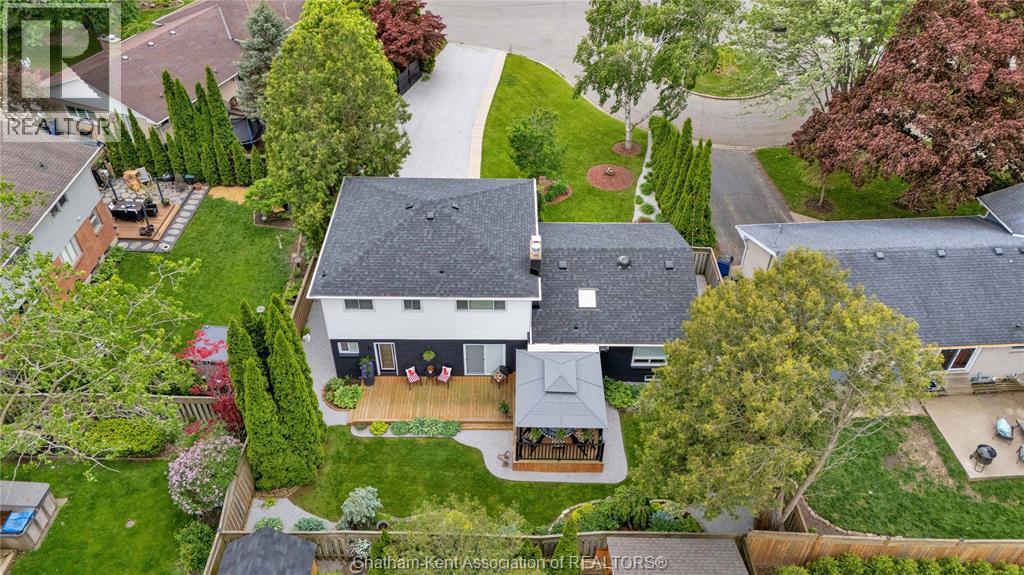 5 Phyllis Avenue, Chatham, ON