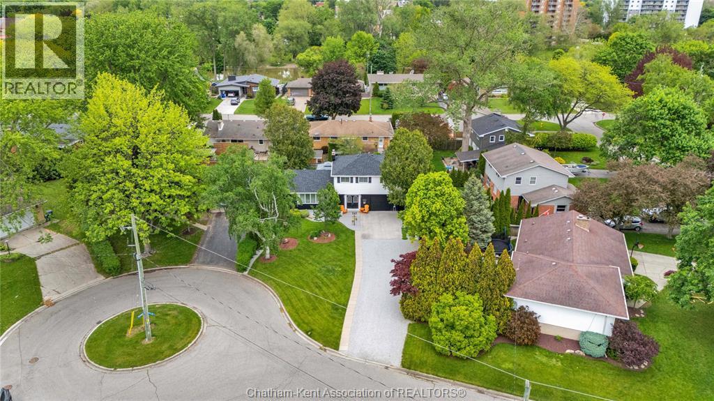 5 Phyllis Avenue, Chatham, ON