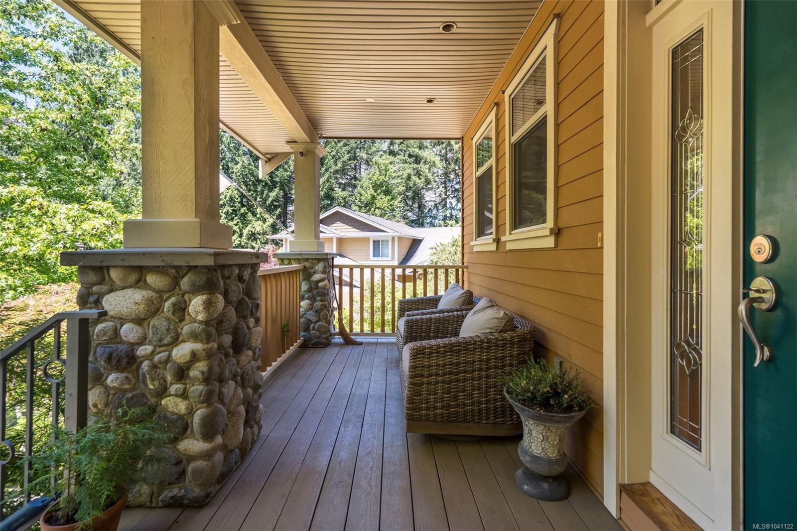 1062 River Rd, Highlands, BC