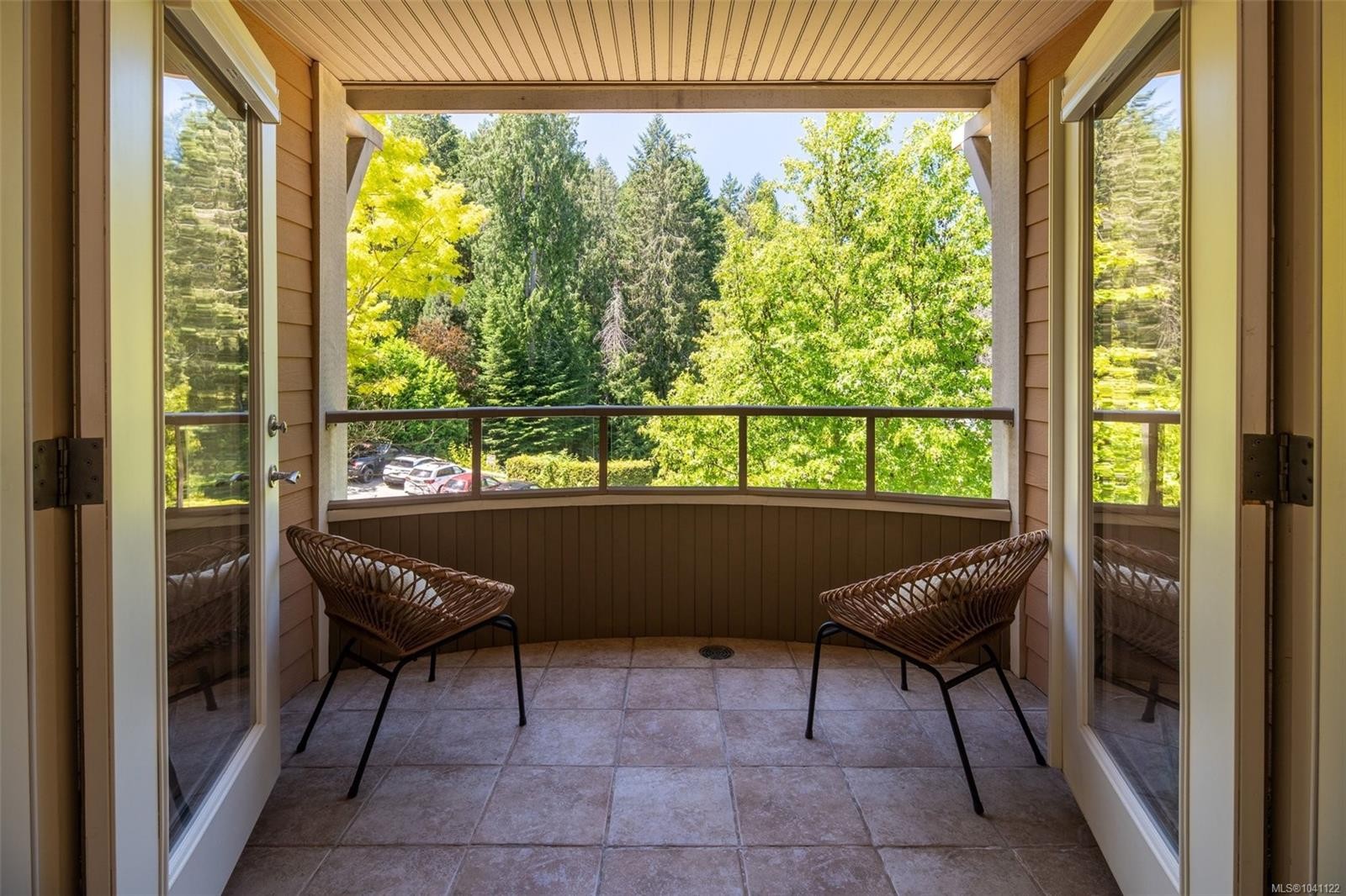 1062 River Rd, Highlands, BC