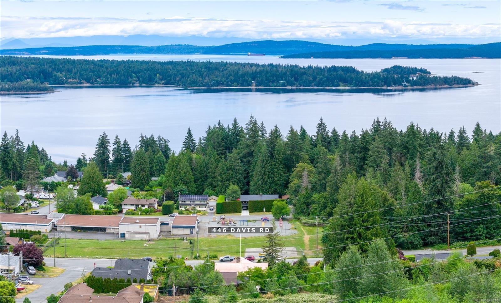 446 Davis Rd, Ladysmith, BC