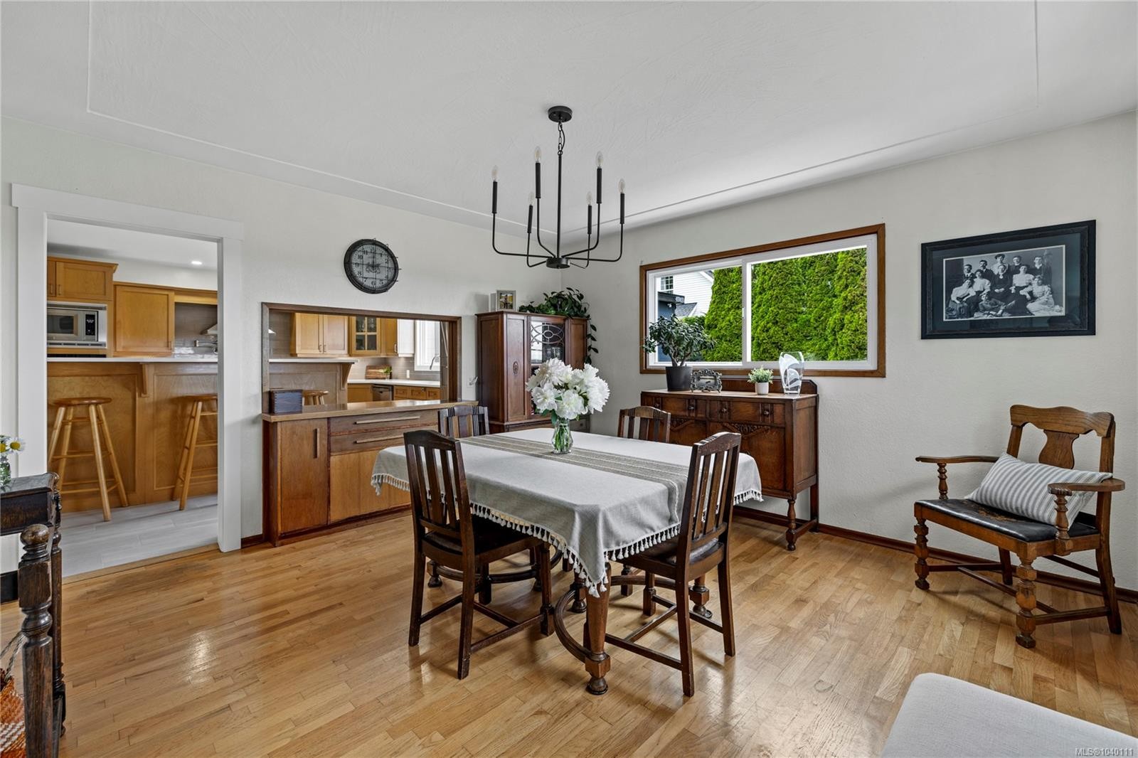 446 Davis Rd, Ladysmith, BC