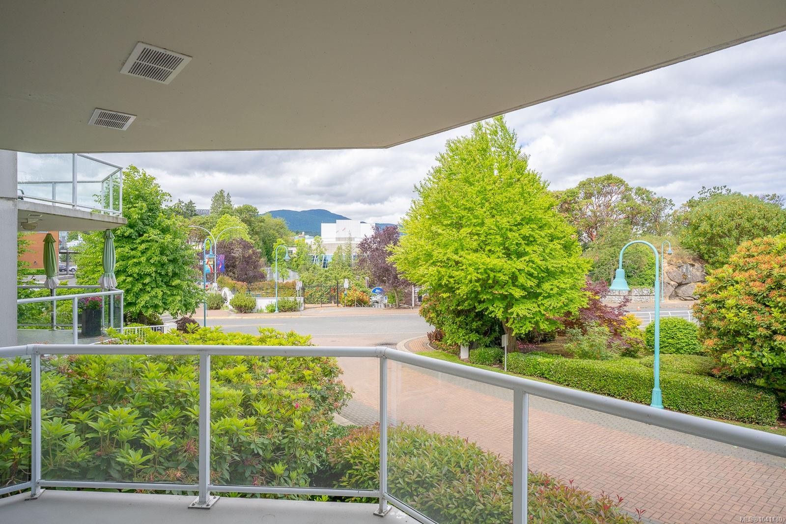 #203-158 Promenade Dr, Nanaimo, BC