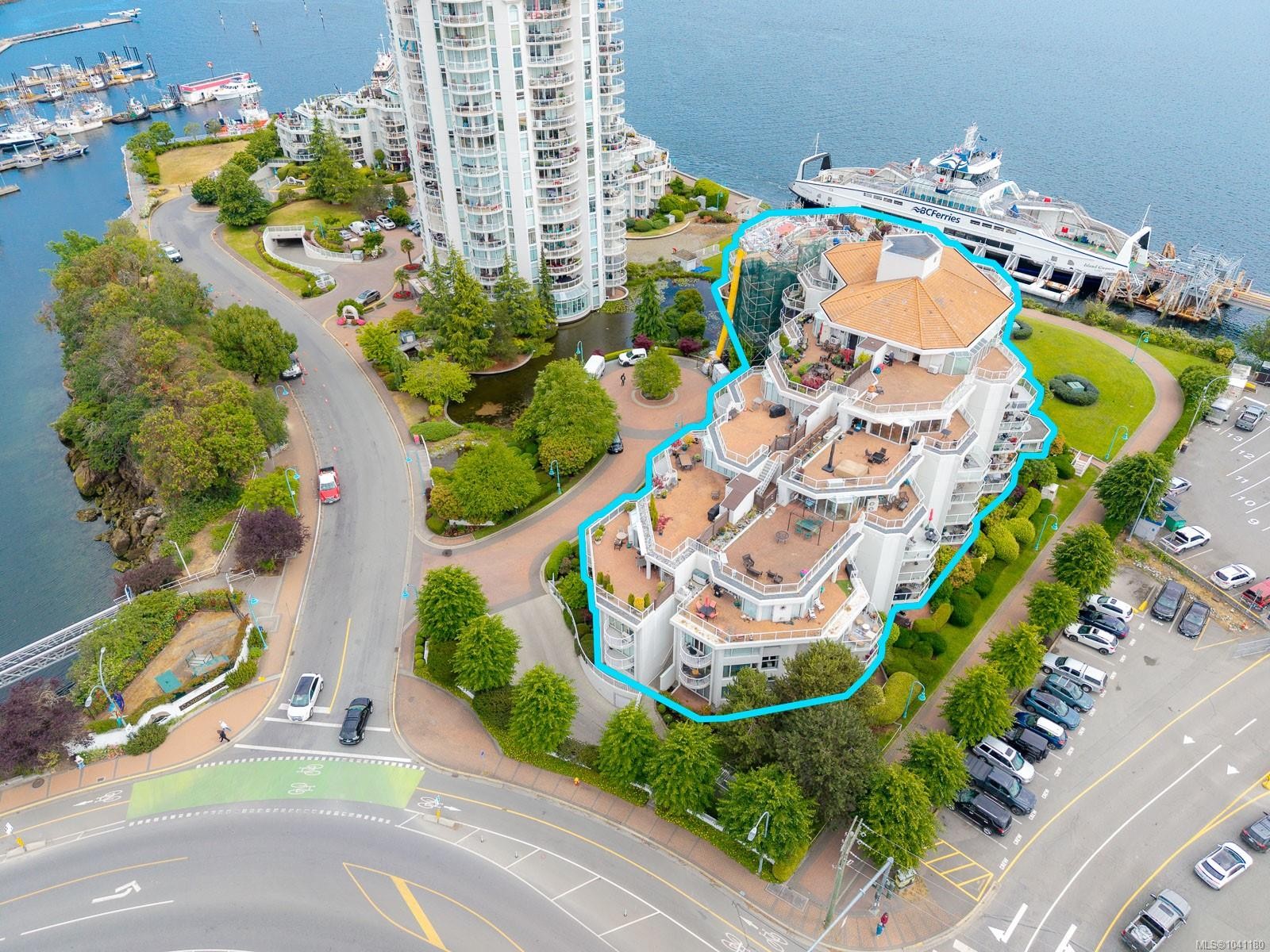 #203-158 Promenade Dr, Nanaimo, BC