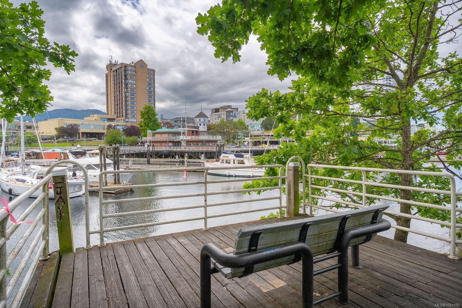 #203-158 Promenade Dr, Nanaimo, BC