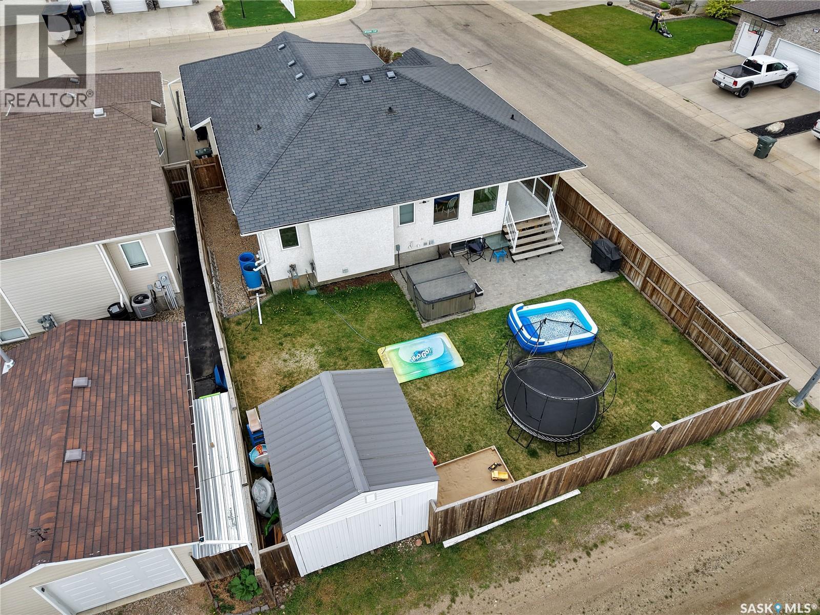 201 Brookside Court, Warman, SK