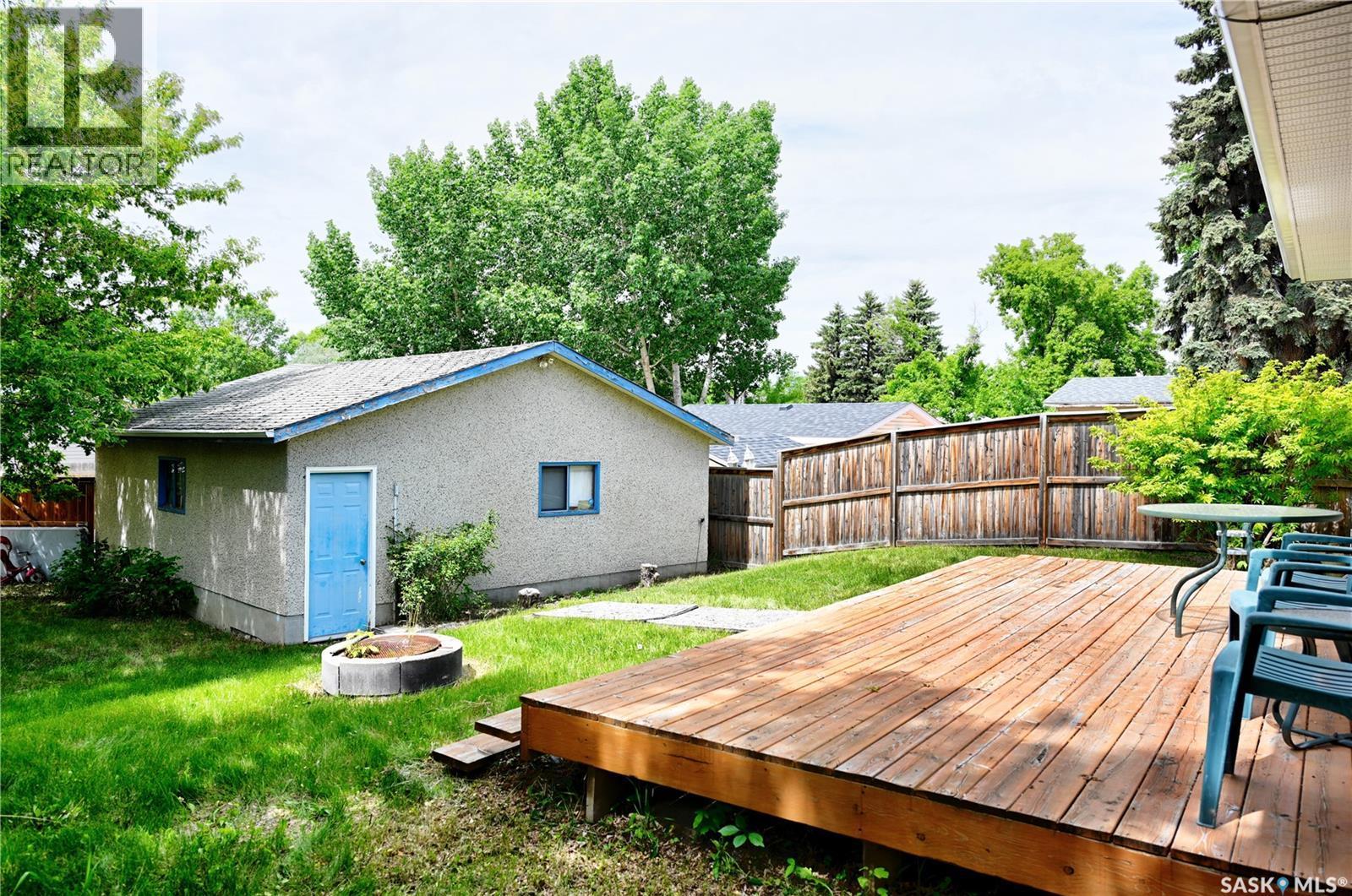 917 Macklem Drive, Saskatoon, SK