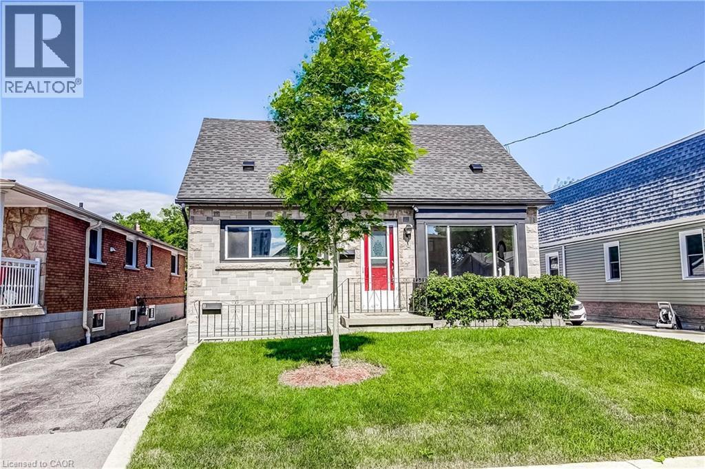 28 Delena Avenue S, Hamilton, ON