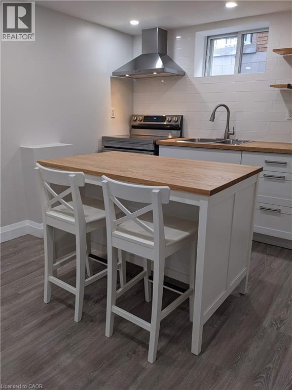 In-Law Suite - 28 Delena Avenue S, Hamilton, ON