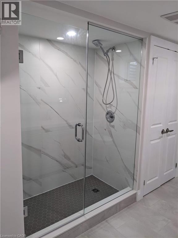 In-Law Suite - 28 Delena Avenue S, Hamilton, ON