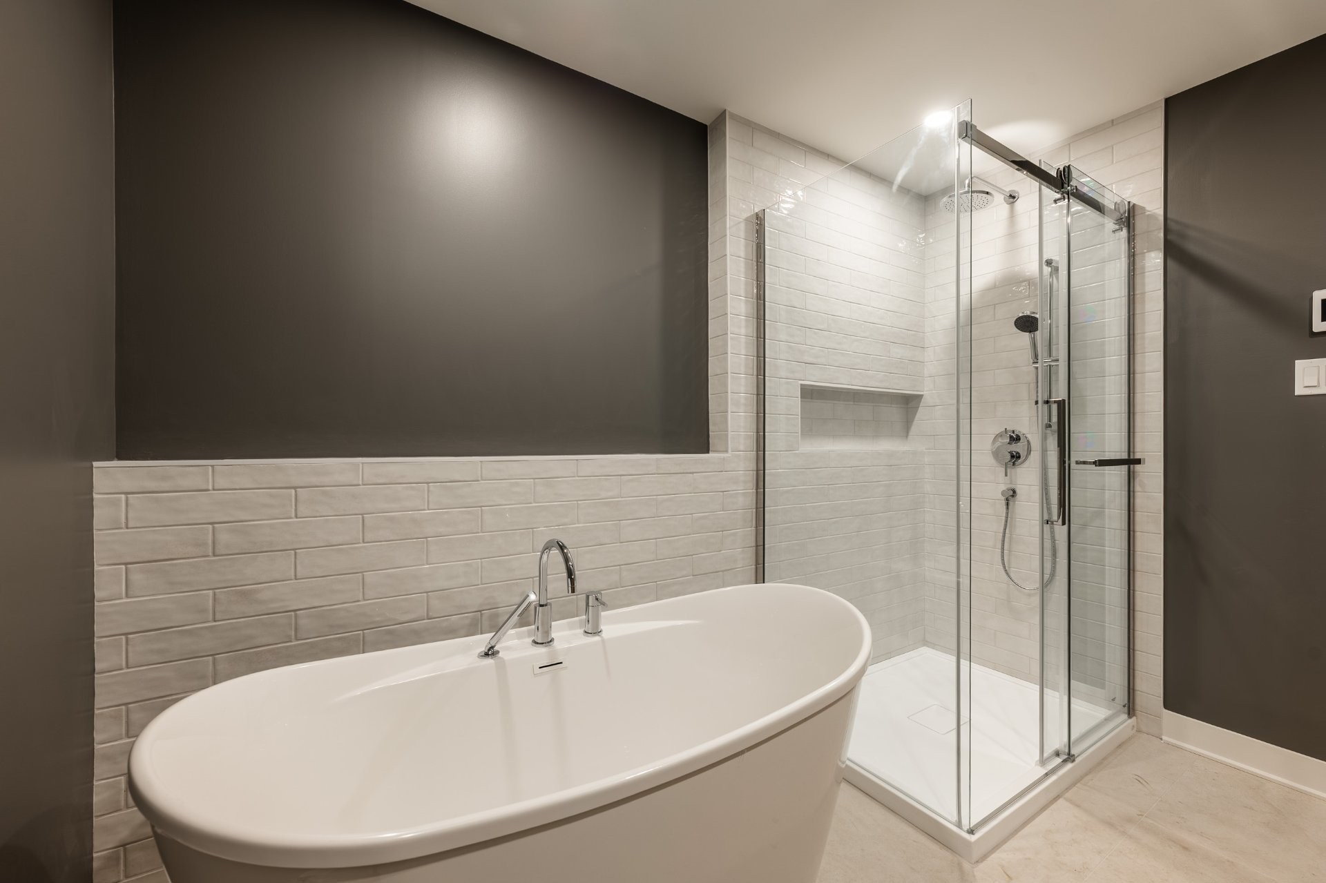 Bathroom - 201-127 Mtée Des Trinitaires, Saint-Basile-Le-Grand, QC - Indoor Photo Showing Bathroom