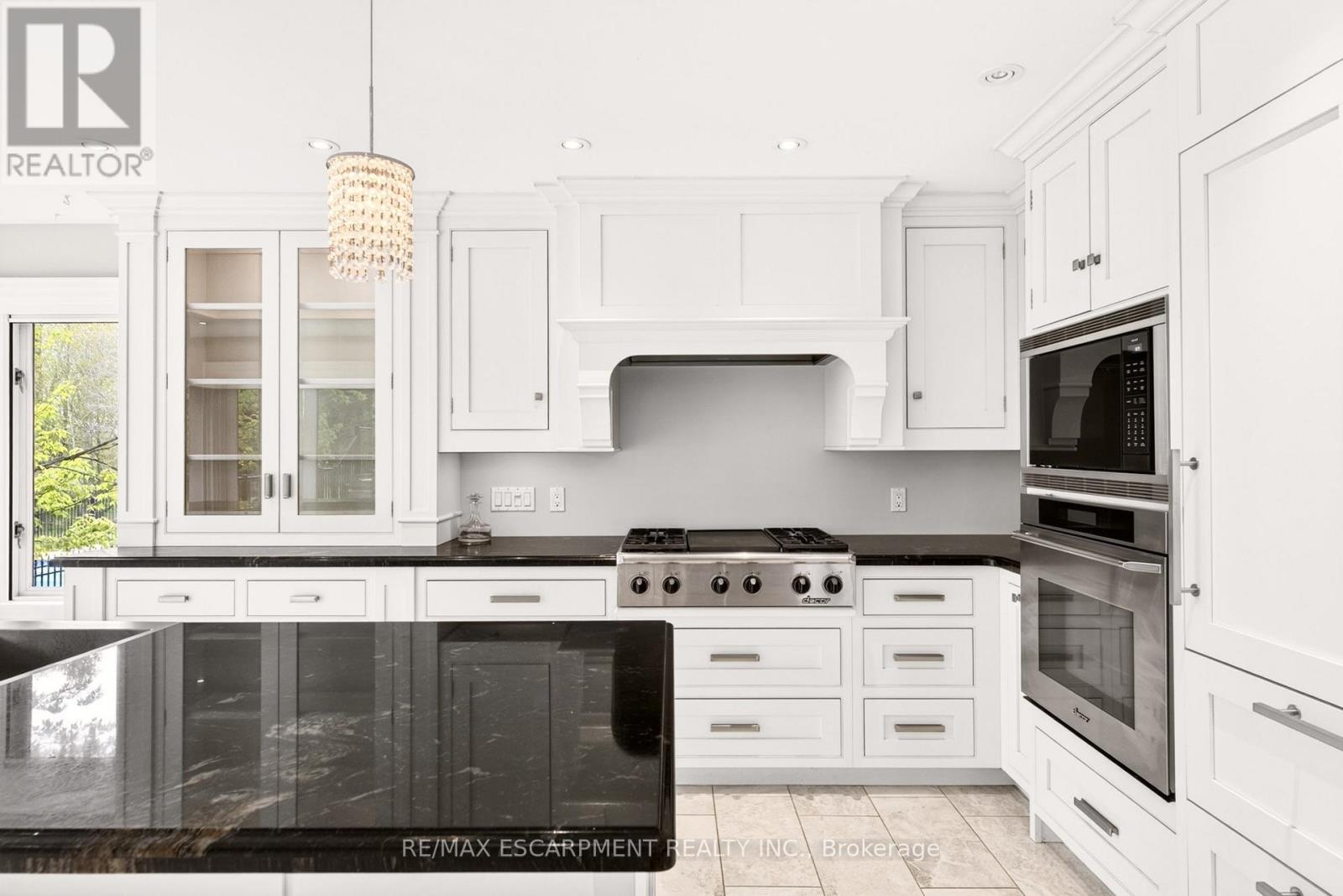 1670 Medad Springs Court, Burlington, ON